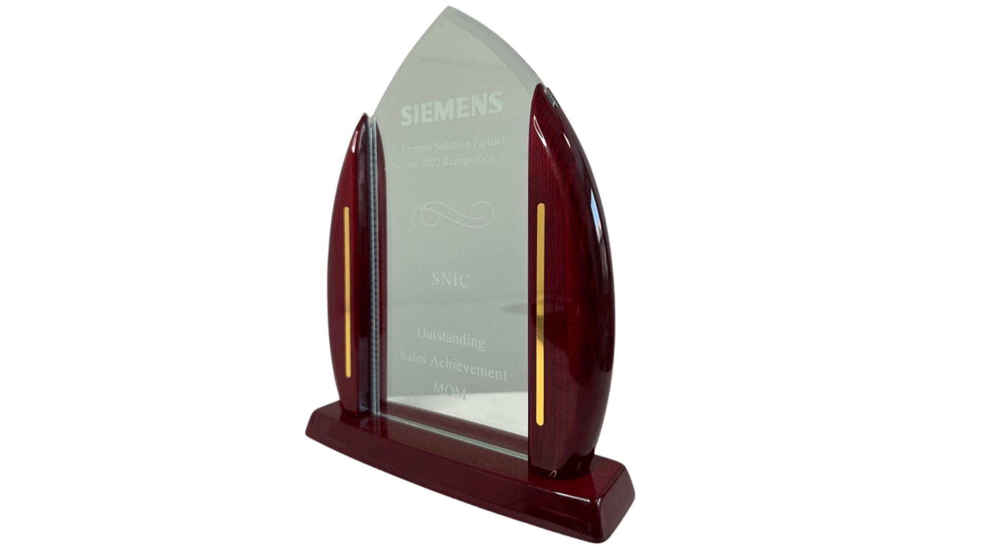Siemens Opcenter MOM Partner Award.